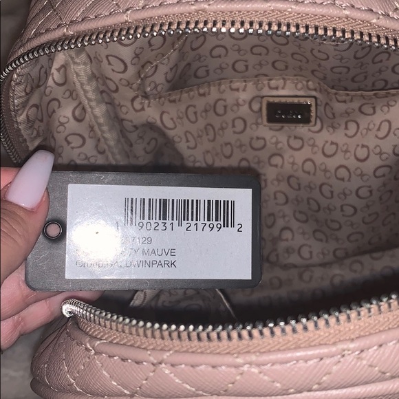 GUESS - Mauve Backpack - Picture 3 of 3